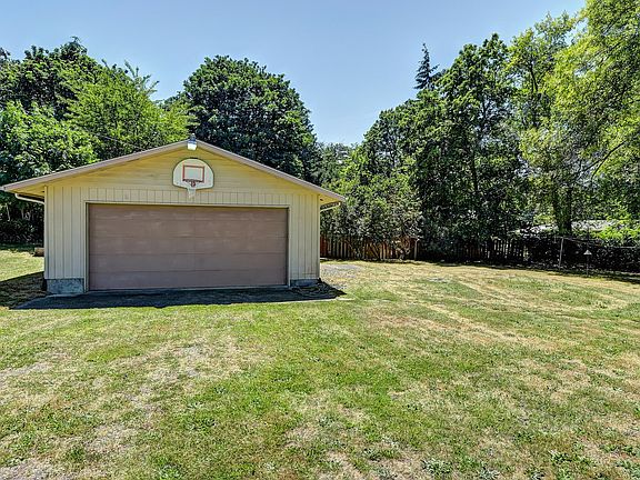 4th image of 5509 S 305th St