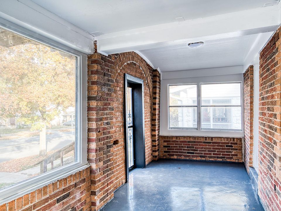 2205 E Gregory Blvd, Kansas City, MO 64132 Zillow