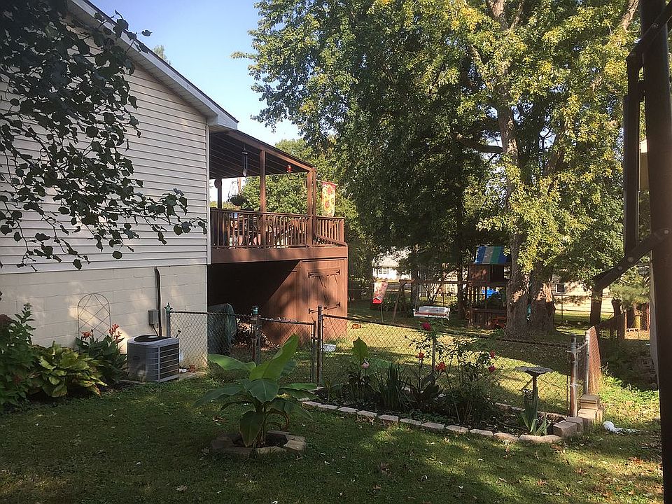 1st image of 7300 Oakpark Dr
