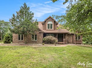 951 Cramton Ave NE, Ada, MI 49301