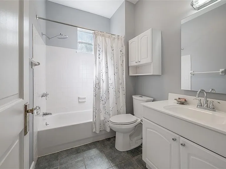 5207 N Suwanee Ave — Photo 33