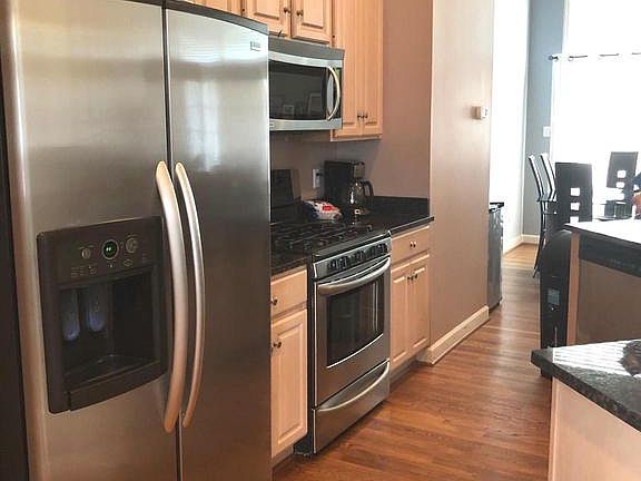 2nd image of 4020 Dogberry Ln