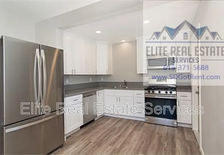 6371 Osler St — Photo 1