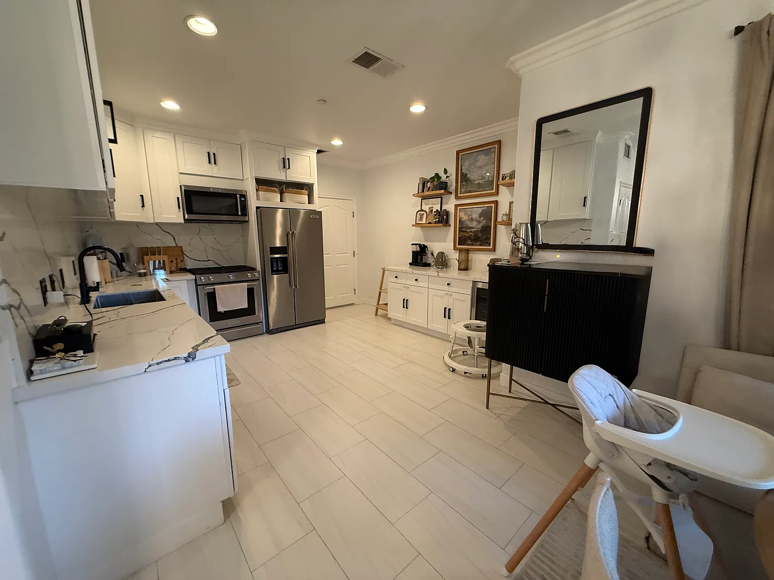 1200 E Highland Ave — Photo 2