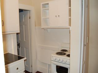 574 Hall St, Manchester, NH 03104