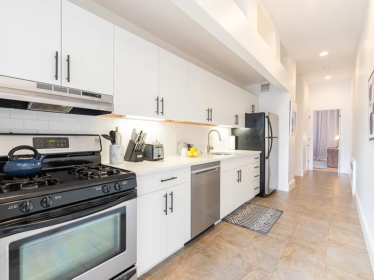 209 W 121st St #3 — Photo 12