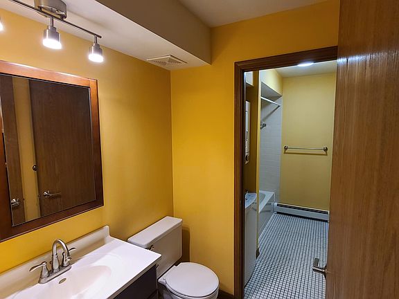 2nd image of 2713 Northcreek Dr APT 1