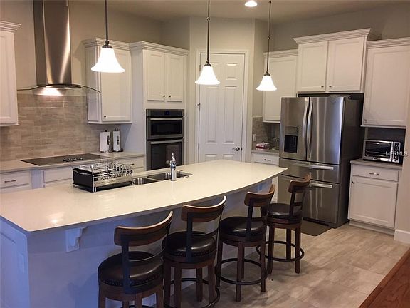 3rd image of 9497 Royal Estates Blvd