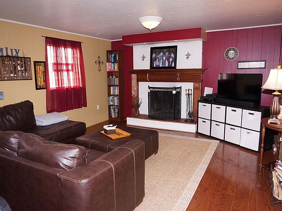 4th image of 7398 Elkwood Dr