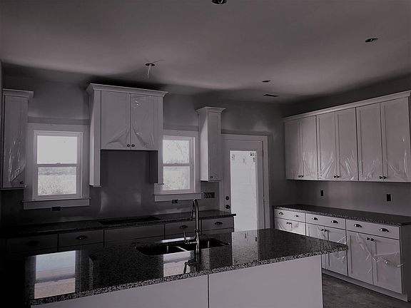 2nd image of 4810 Saint Ives Dr