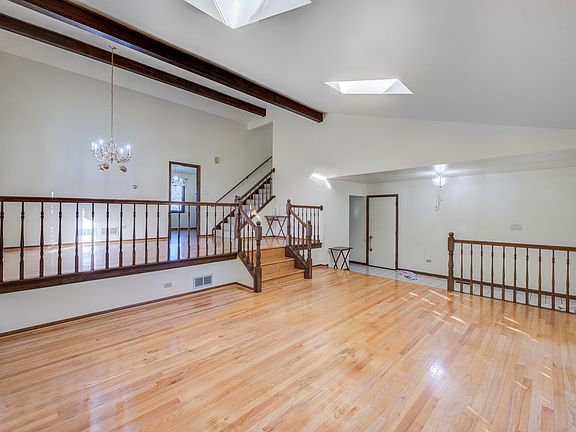 4th image of 15724 S 76th Ave