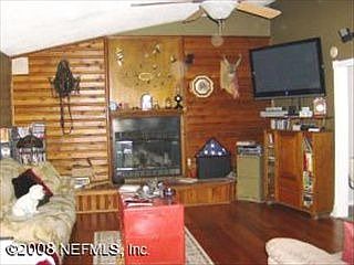 5th image of 2031 Knotty Pine Ct