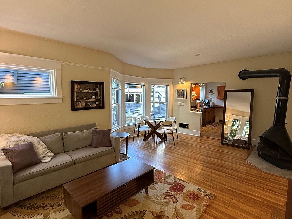 Living Room / Dining area from front door