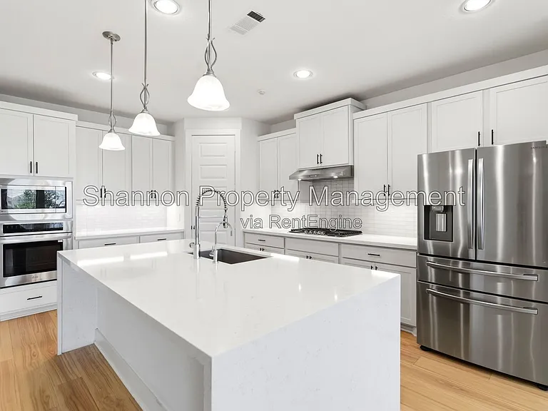 24610 Bardona Way — Photo 14