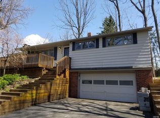 105 Dawley Rd, Fayetteville, NY 13066