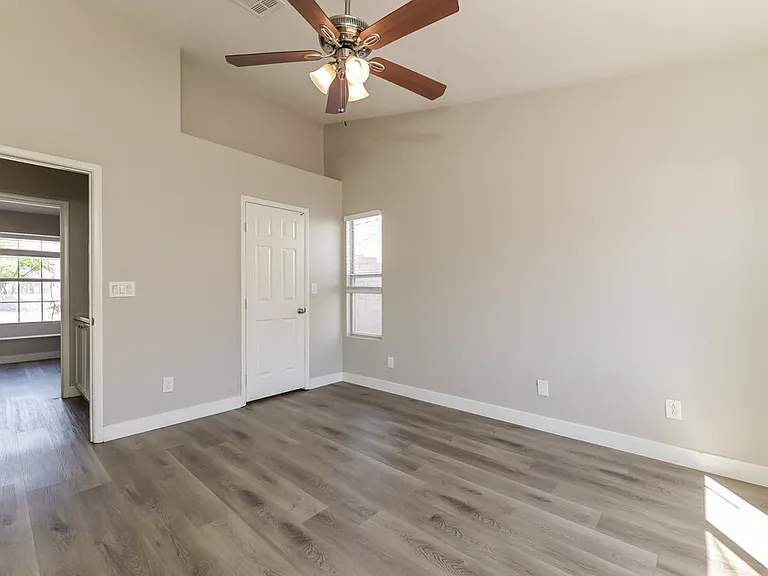 615 King Revere Ct — Photo 10