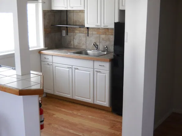 5329 Fleet Ave APT 5, Cleveland, OH 44105