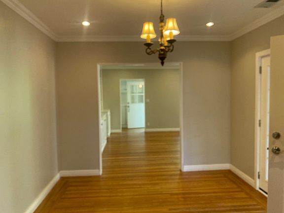 4th image of 2440 Cowper St