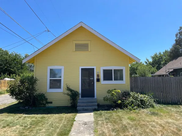 811 Dakota Ave, Medford, OR 97501