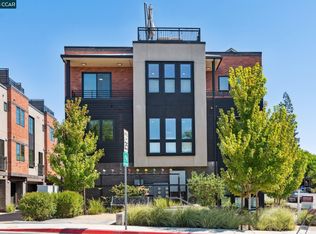 900 Brown Ave, Lafayette, CA 94549
