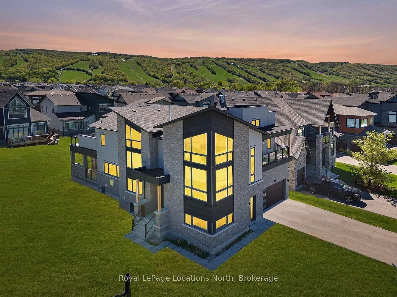 6 bed, $8,750 — Photo 1
