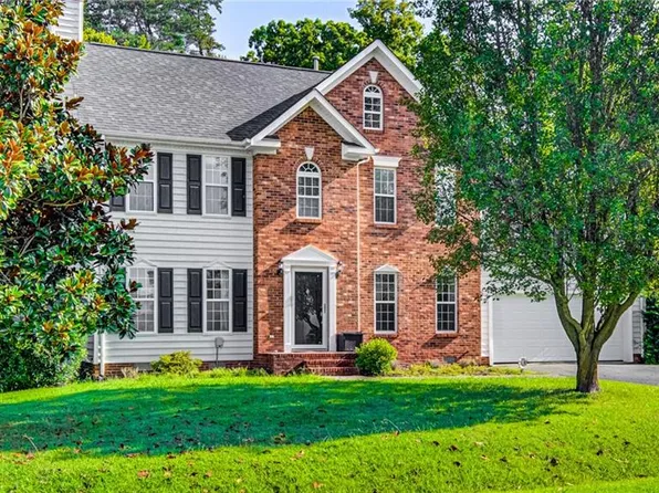 813 Ruskin Dr, High Point, NC 27265