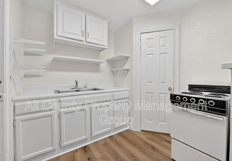 4709 Mayfair St — Photo 20