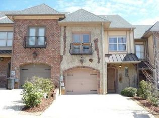 724 Flag Cir, Hoover, AL 35226