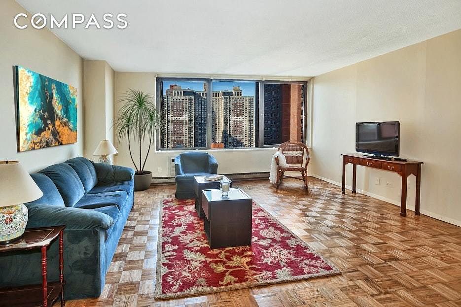 1st image of 1641 3rd Ave APT 16G