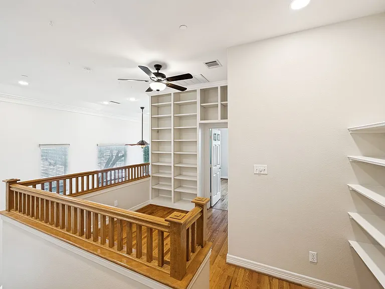 4134 Juliard Dr — Photo 9