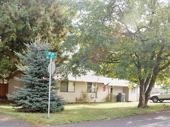 3rd image of 2319 Willamette Falls Dr