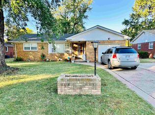 427 N Slade Ave, Haysville, KS 67060