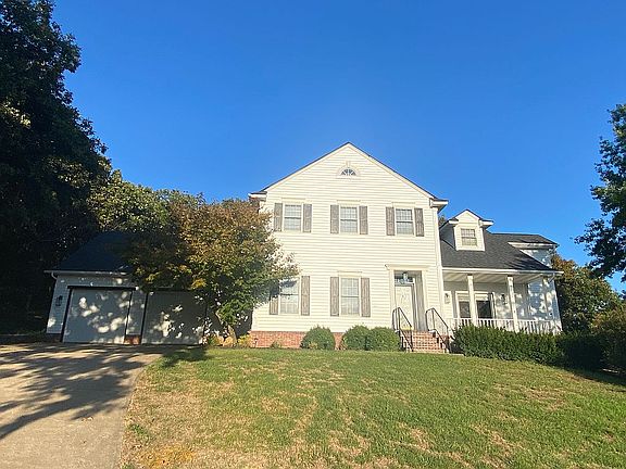 2nd image of 316 Deerfield Pl