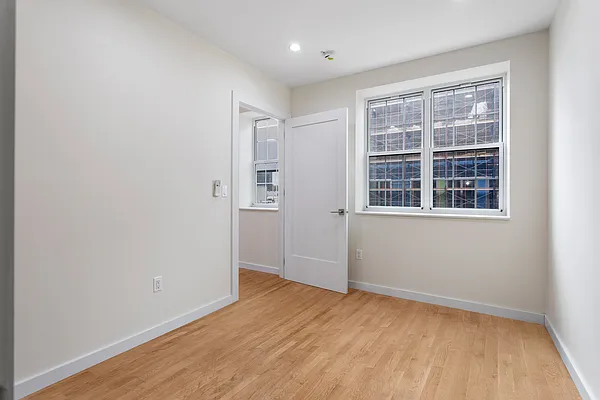 Rented by Nest Seekers International | media 14