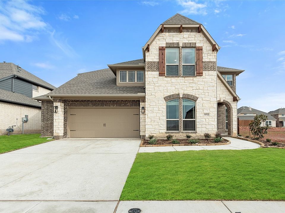 1st image of 16924 Mirador Way