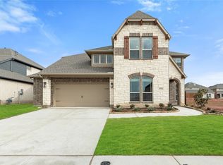 16924 Mirador Way, Justin, TX 76247