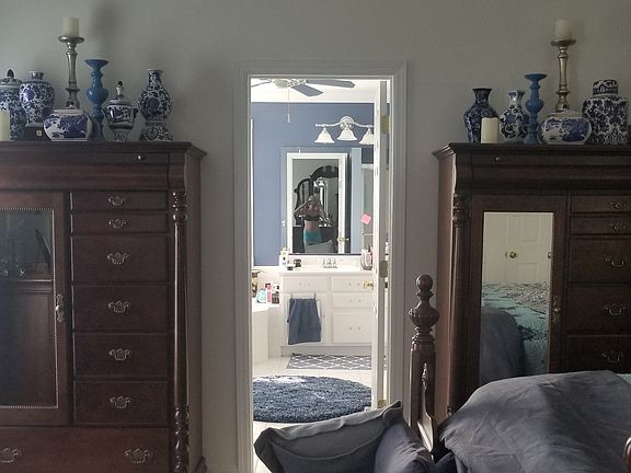 2nd image of 6617 Mahogany Ct