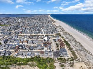 2A Holiday Rd, Seaside Heights, NJ 08751