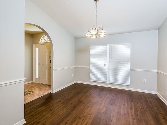 4th image of 4791 Placid Cir