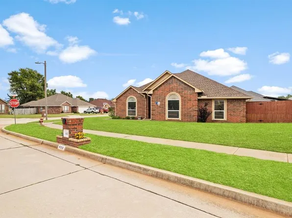 400 N Amethyst Way, Mustang, OK 73064