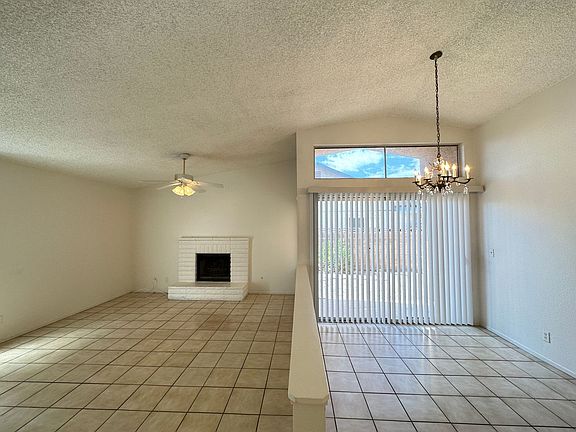 4th image of 1909 Ann Greta Dr