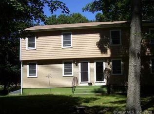 62 Phillips Ave, Groton, CT 06340