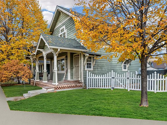 2nd image of 4751 Adalaide Ln