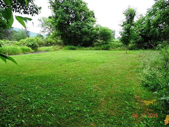 3rd image of 546 Holmesville Hill Rd