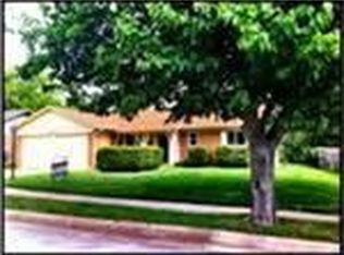 617 E Mission St, Crowley, TX 76036