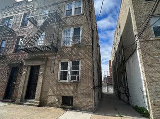 21-24 31st Ave FLOOR 1, Astoria, NY 11106