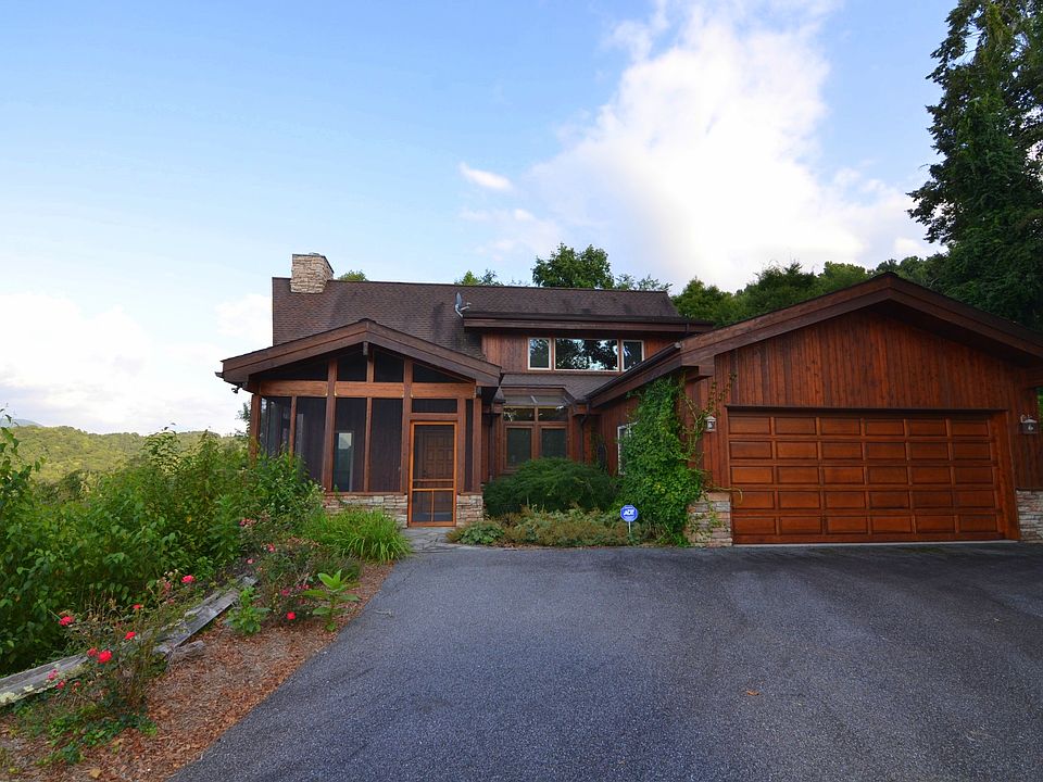 1st image of 464 Old Rose Dr