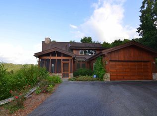 464 Old Rose Dr, Sugar Grove, NC 28679