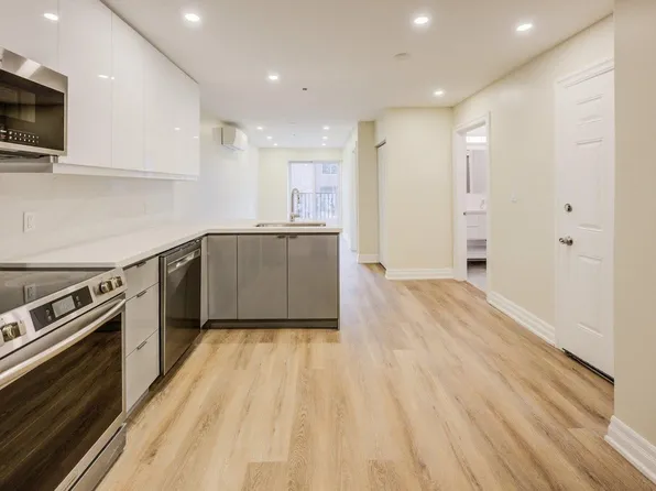 Charwal Apartments, 155 Charlton Ave E, Hamilton, ON L8N 1Y8