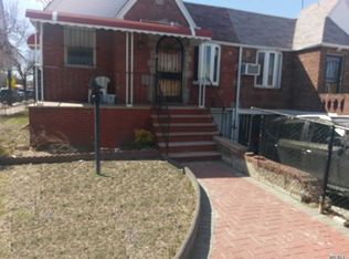 11162 144th St, Jamaica, NY 11435